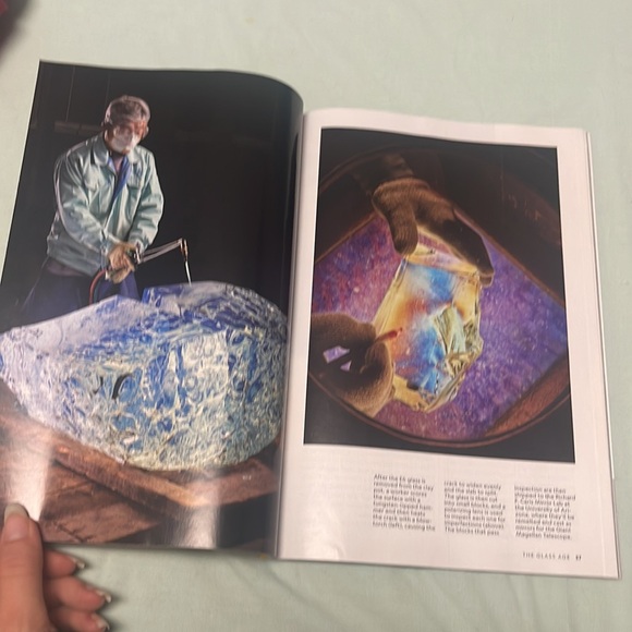 National Geographic Magazine February 2024 The Glass Age - Picture 11 of 15